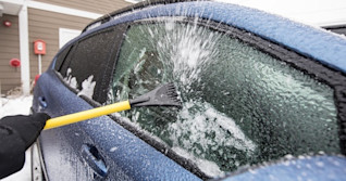 Freezing rain, blowing snow will make for slick roads in Alberta Thursday