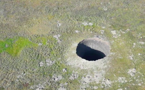 The Weather Network Enormous Mystery Sinkhole Appears In Siberia Puzzles Researchers