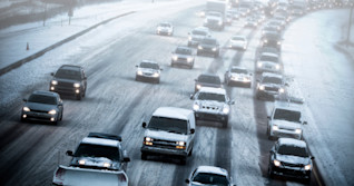 Ontario: Bursts of snow make for tricky weekend travel