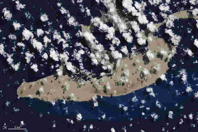 NASA Observatory of the comparison of islands of pumice
