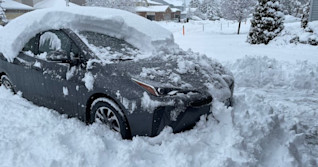 PHOTOS: Thousands of outages as strong storm slams Quebec, eastern Ontario