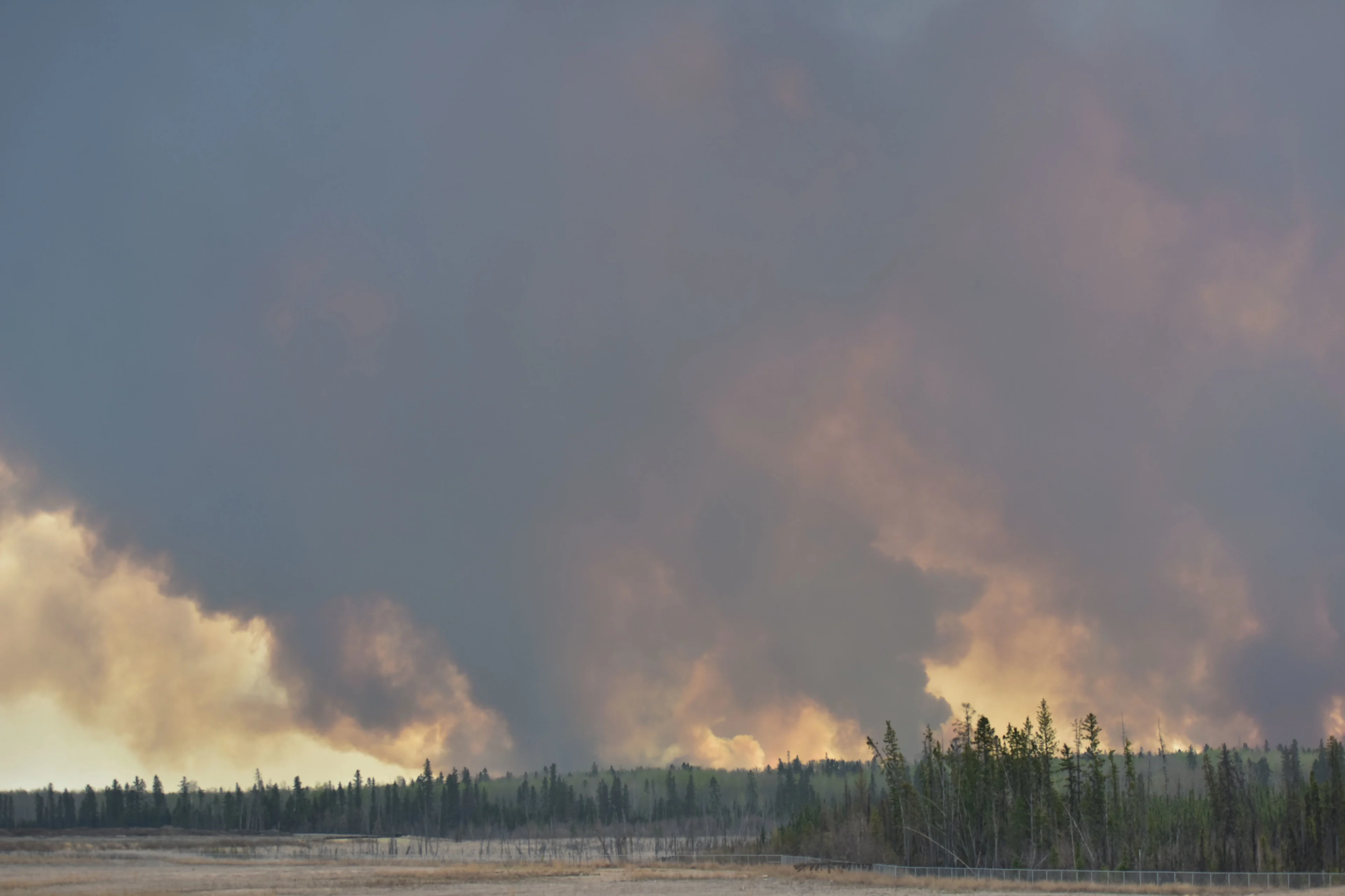 Fort McMurray, Alta., wildfire May 2016/Jude Groves/Submitted to The Weather Network