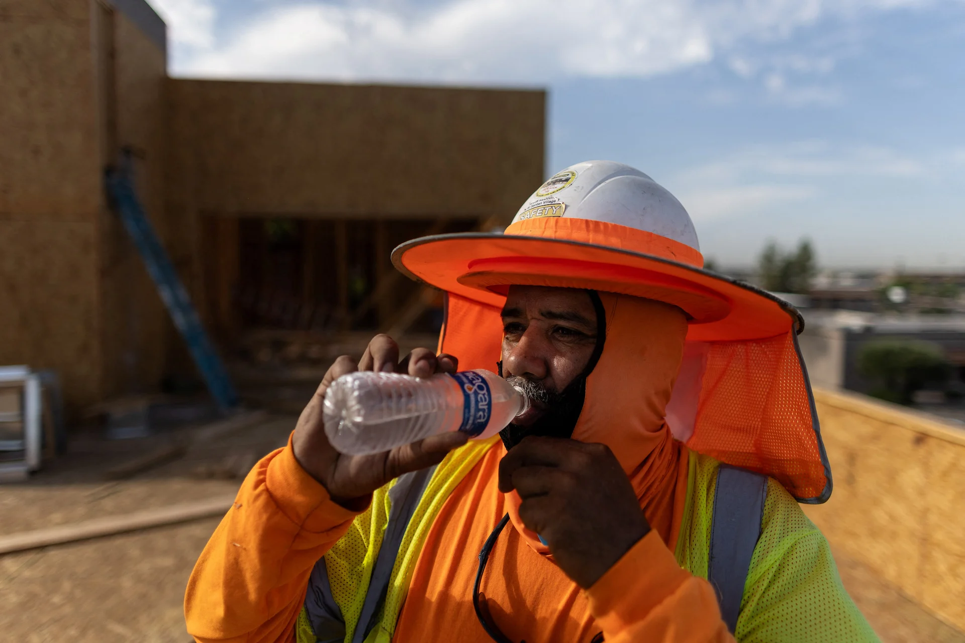 Western U.S. braces for extreme heat; Phoenix passes 100 days over 100 F