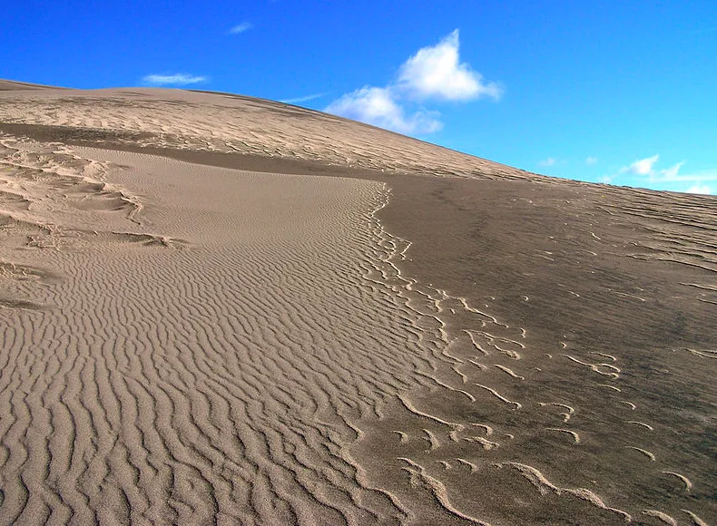 'Singing' sand observed at a U.S. national park, listen here