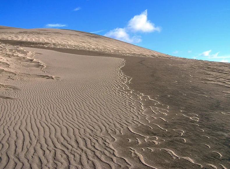 'Singing' sand observed at a U.S. national park, listen here