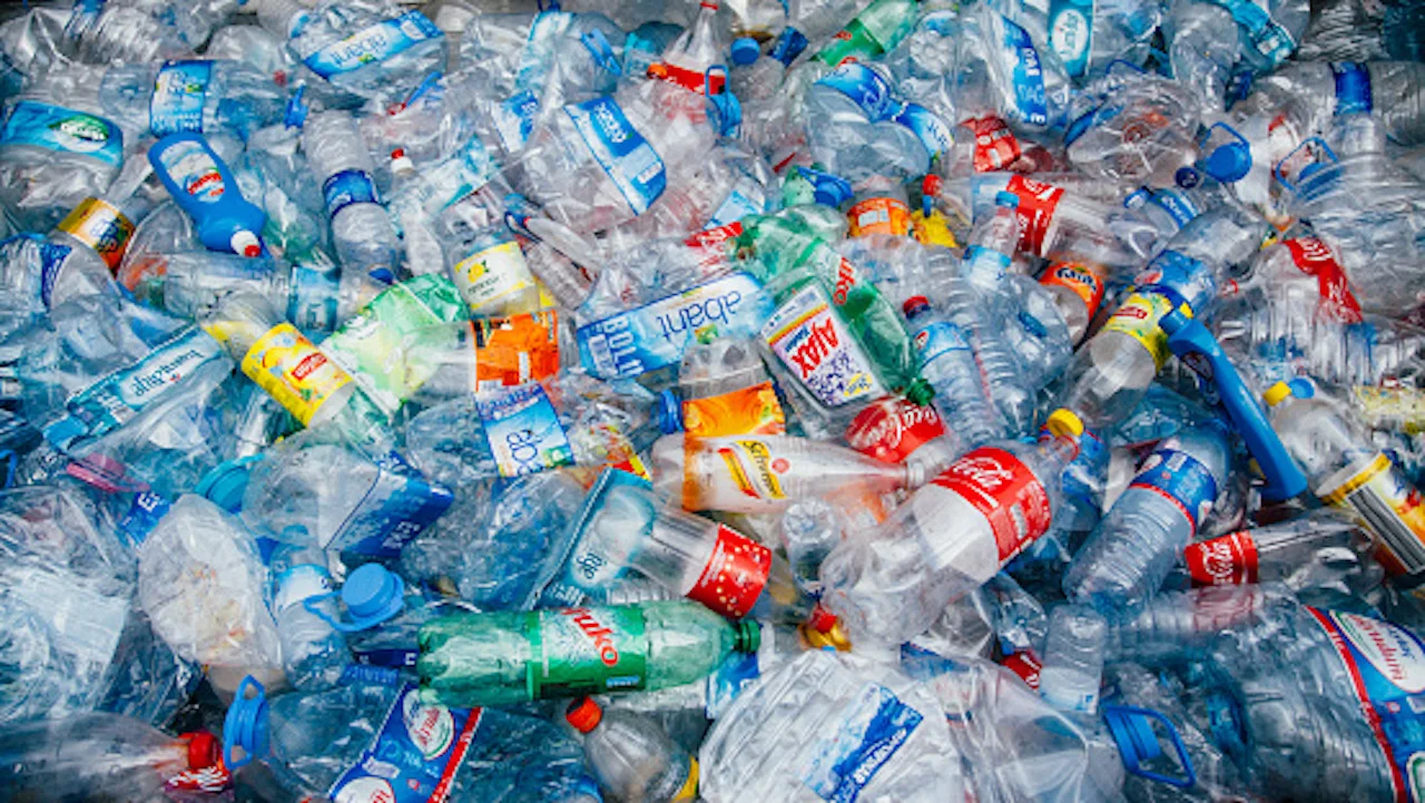 Plastic bottles/Getty Images/Sami Sert/629554844-170667a