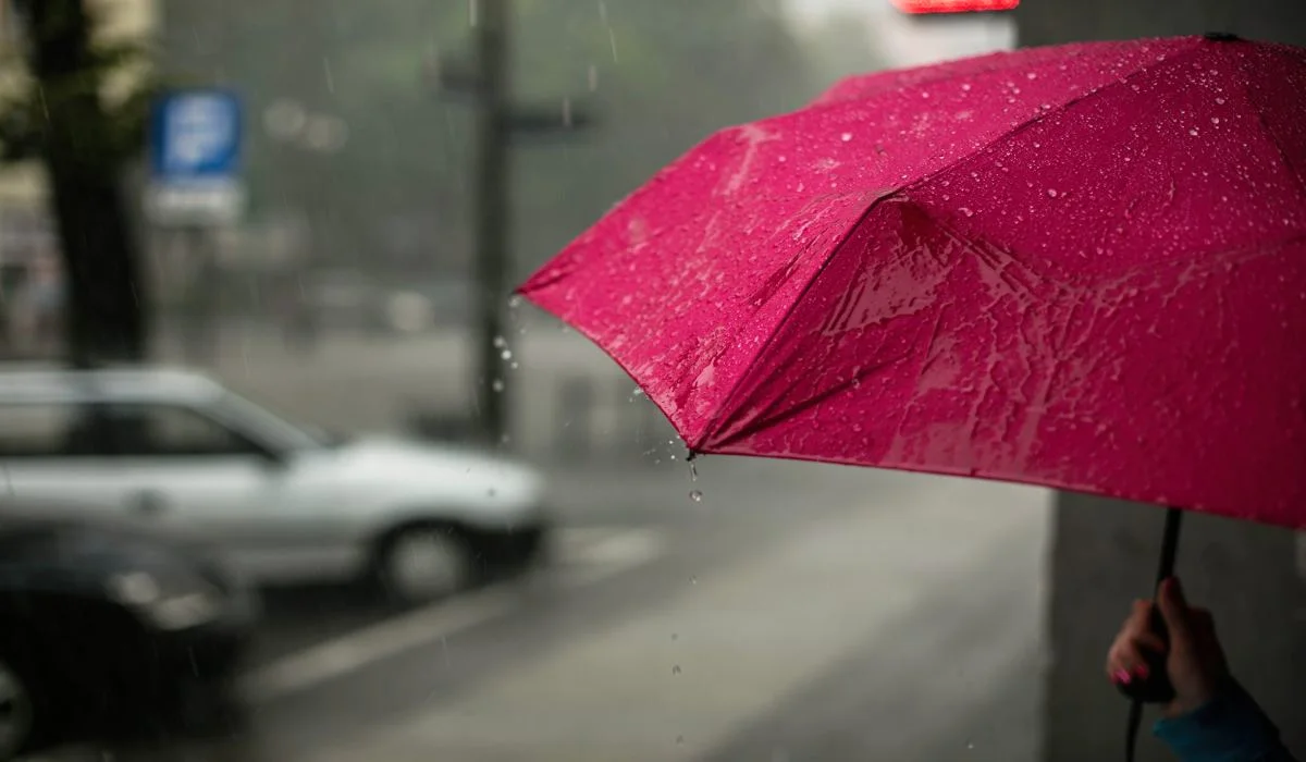 Pluie et orages attendus : un avertissement de pluie émis