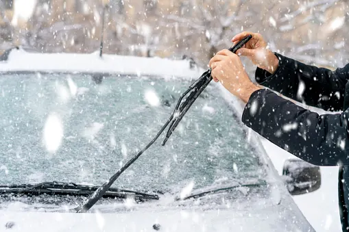 Get rid of squeaky windshield wipers in minutes. Here's how
