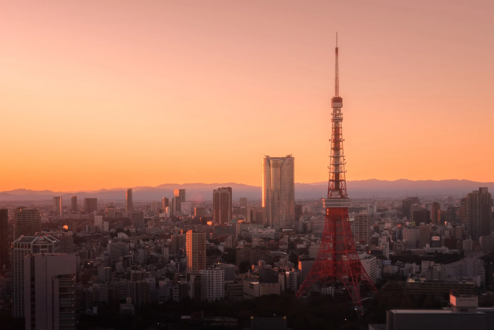 tokyo japan sunset heat Credit: Theerawat Kaiphanlert. Moment. Getty Images