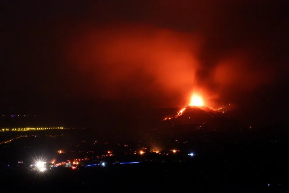 Toxic gases, explosions a concern as lava flows from Spanish volcano