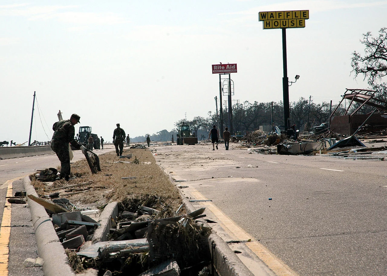 1280px-Waffle-House-Katrina-Damage-USNavy