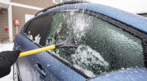 Freezing rain, blowing snow will make for slick roads in Alberta Thursday