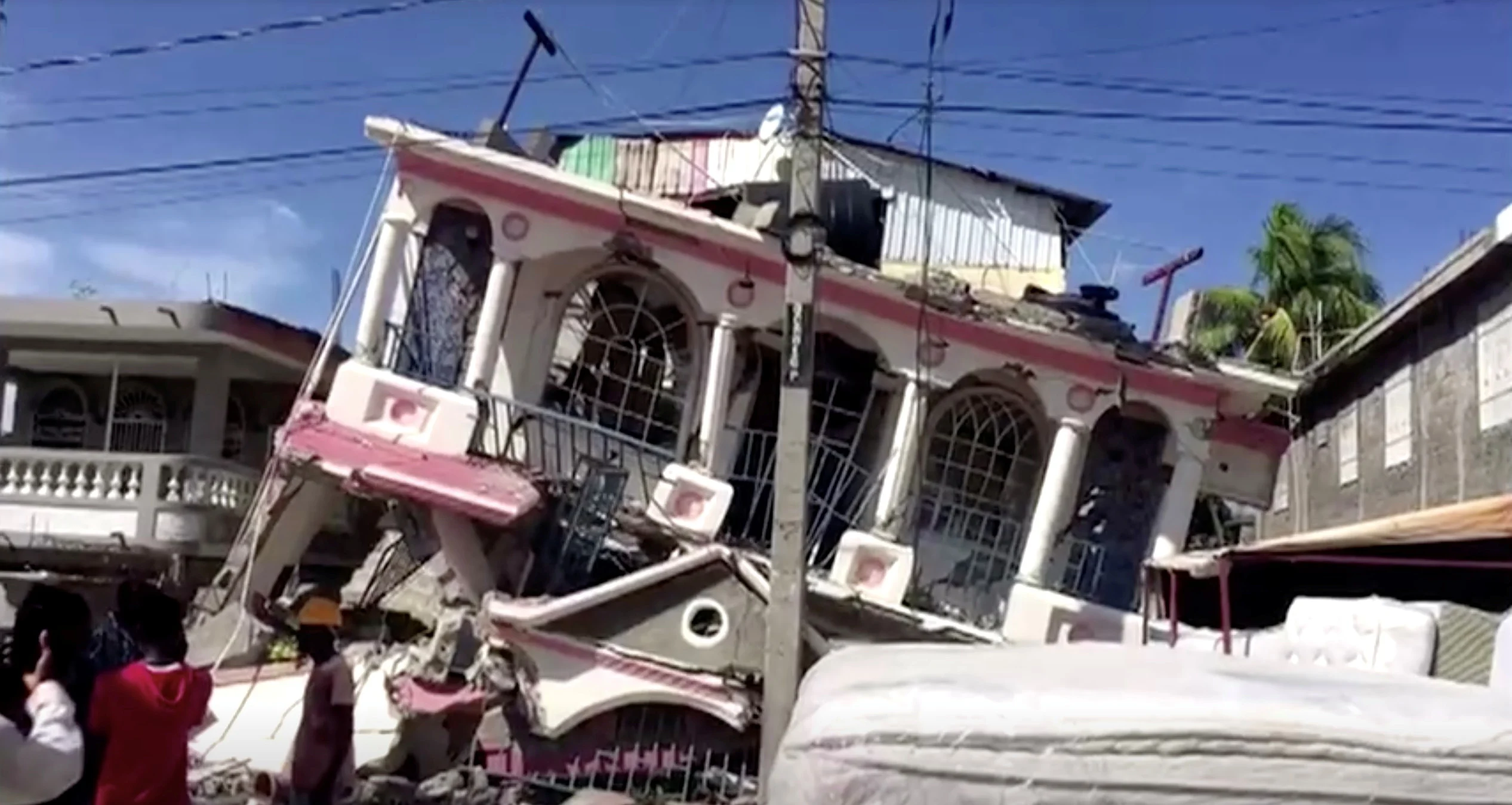 REUTERS Haiti Earthquake Damage