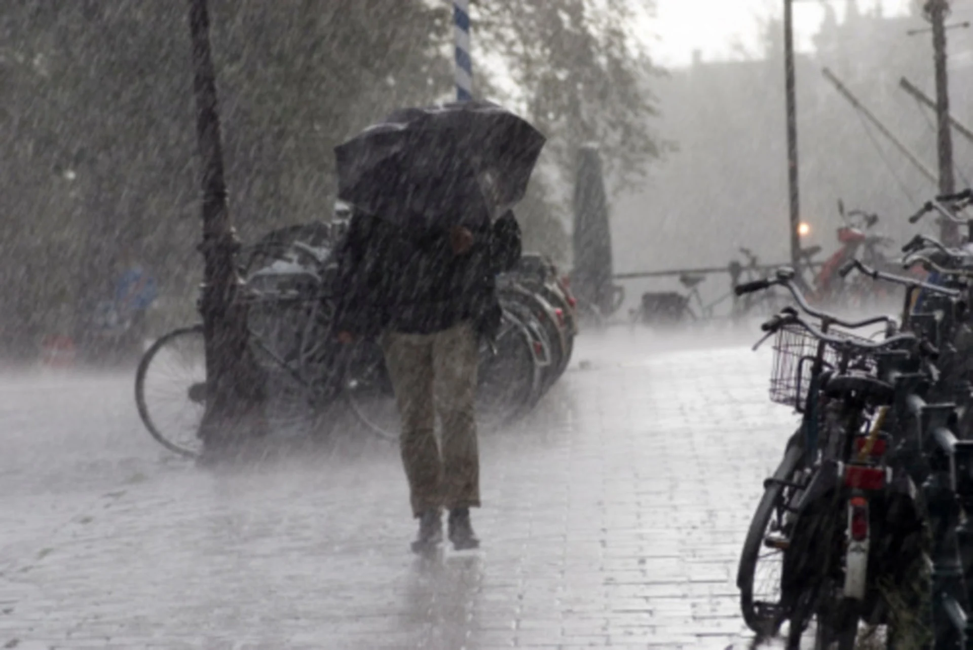 Soaking rains, severe storms target southern Ontario this weekend