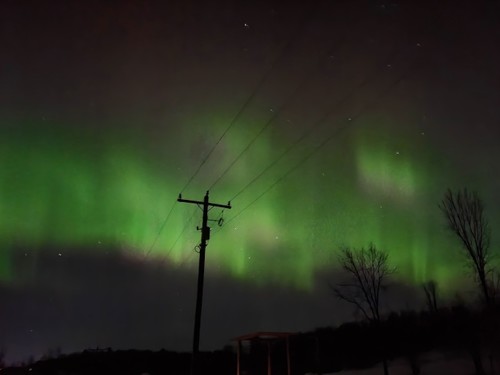 PHOTOS: Vibrant northern lights dance in the night sky across Canada ...