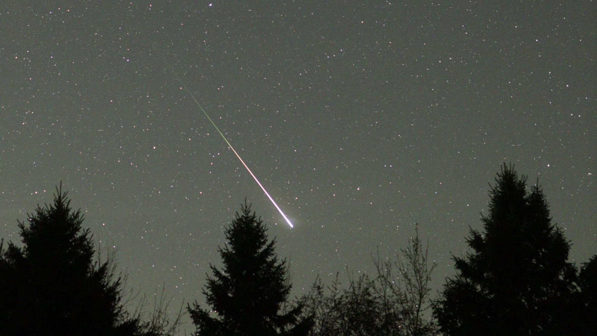 Lyrid Meteor Shower 2025: Fireballs, Peak Viewing Tips & Stunning Views from Earth and Space