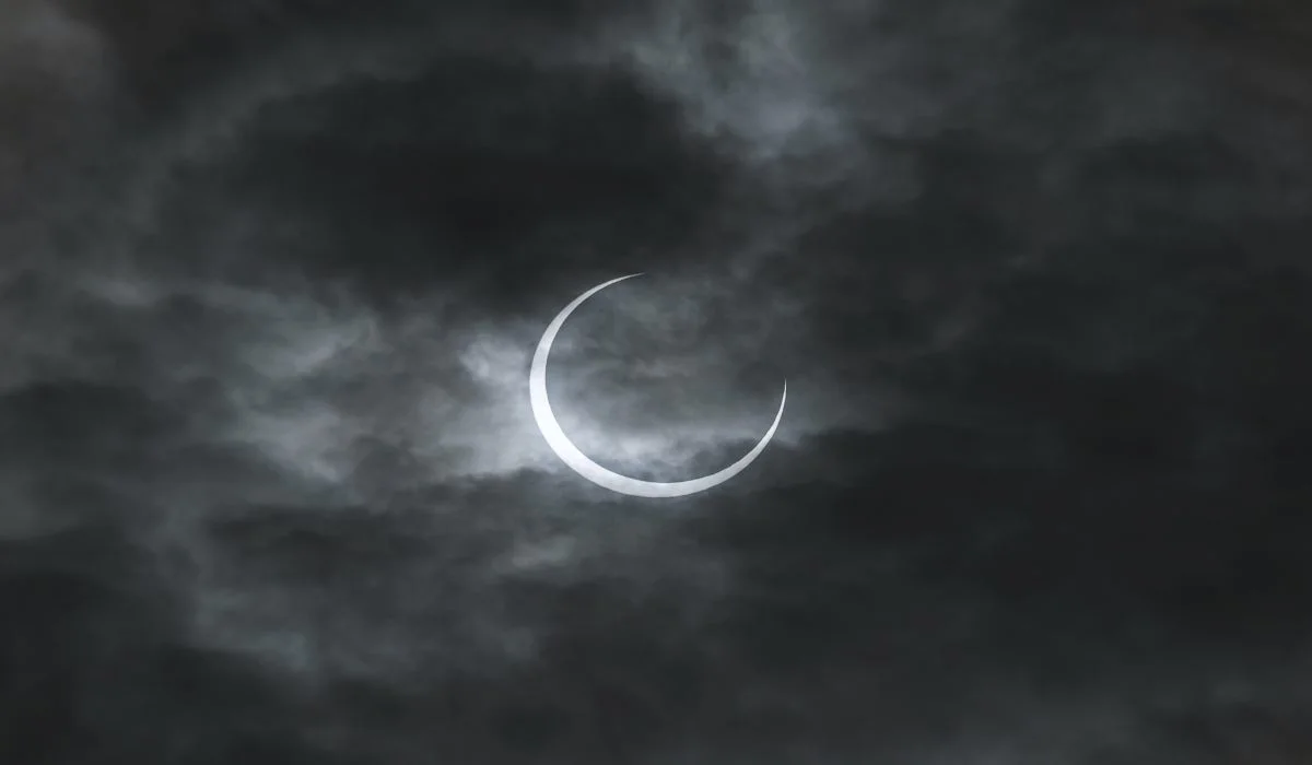 Éclipse solaire totale : un spectacle à observer dans un an 
