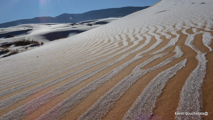 Le désert du Sahara sous la glace