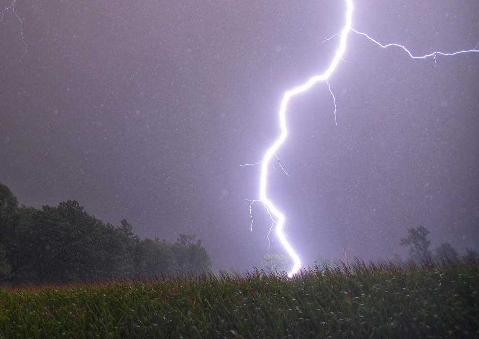 Ontario lightning UGC 1 Mark robinson