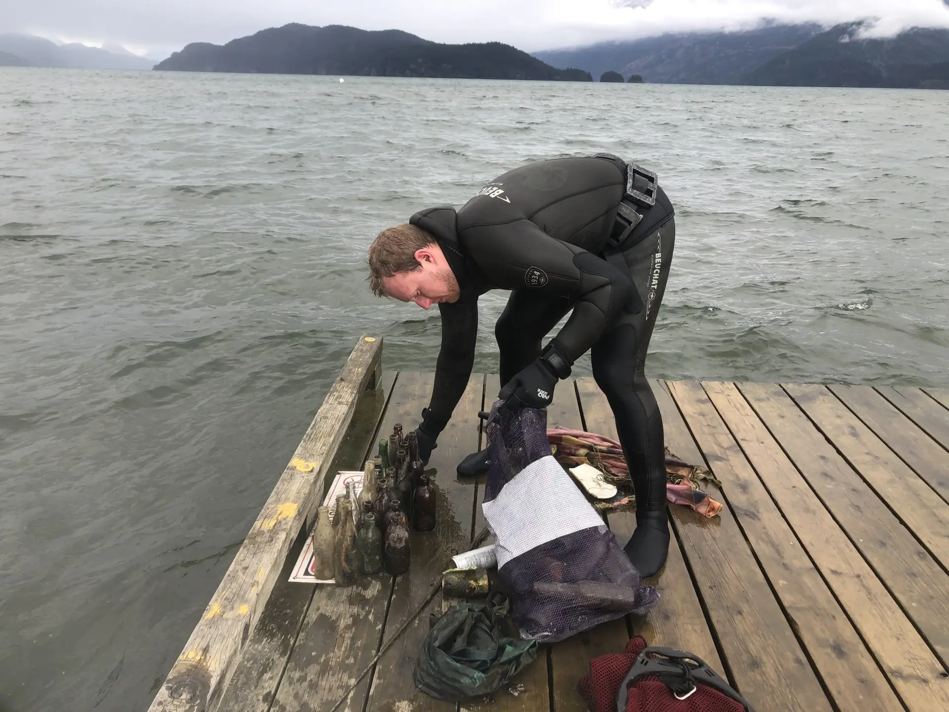 Diver removes tires, iPhones, and over 1,000 lbs of trash from B.C. lake