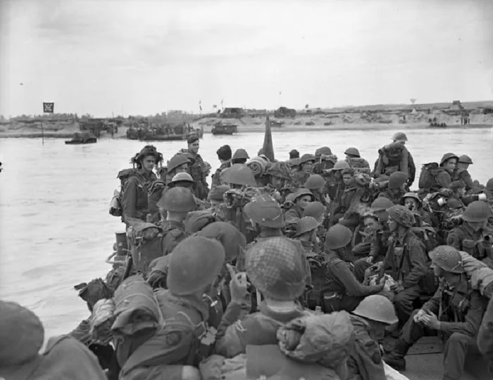 D-Day landing Canadian troops library and archives