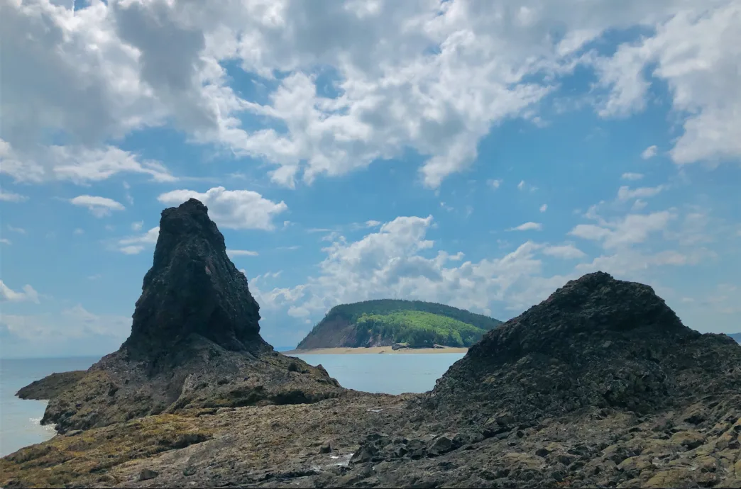 UGC: Cliffs of Fundy 2 (Nathan Coleman)