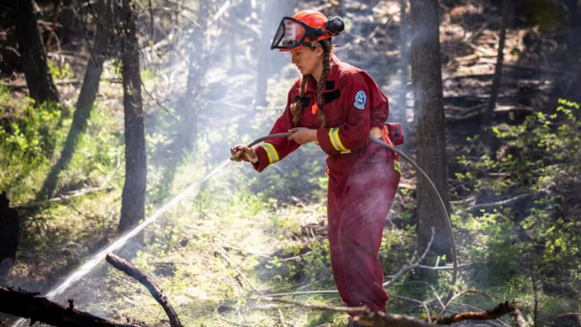 Silverton residents return home as B.C. wildfire activity eases