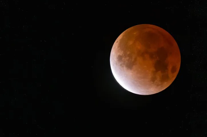 Photos: Partial lunar eclipse brightens up the sky