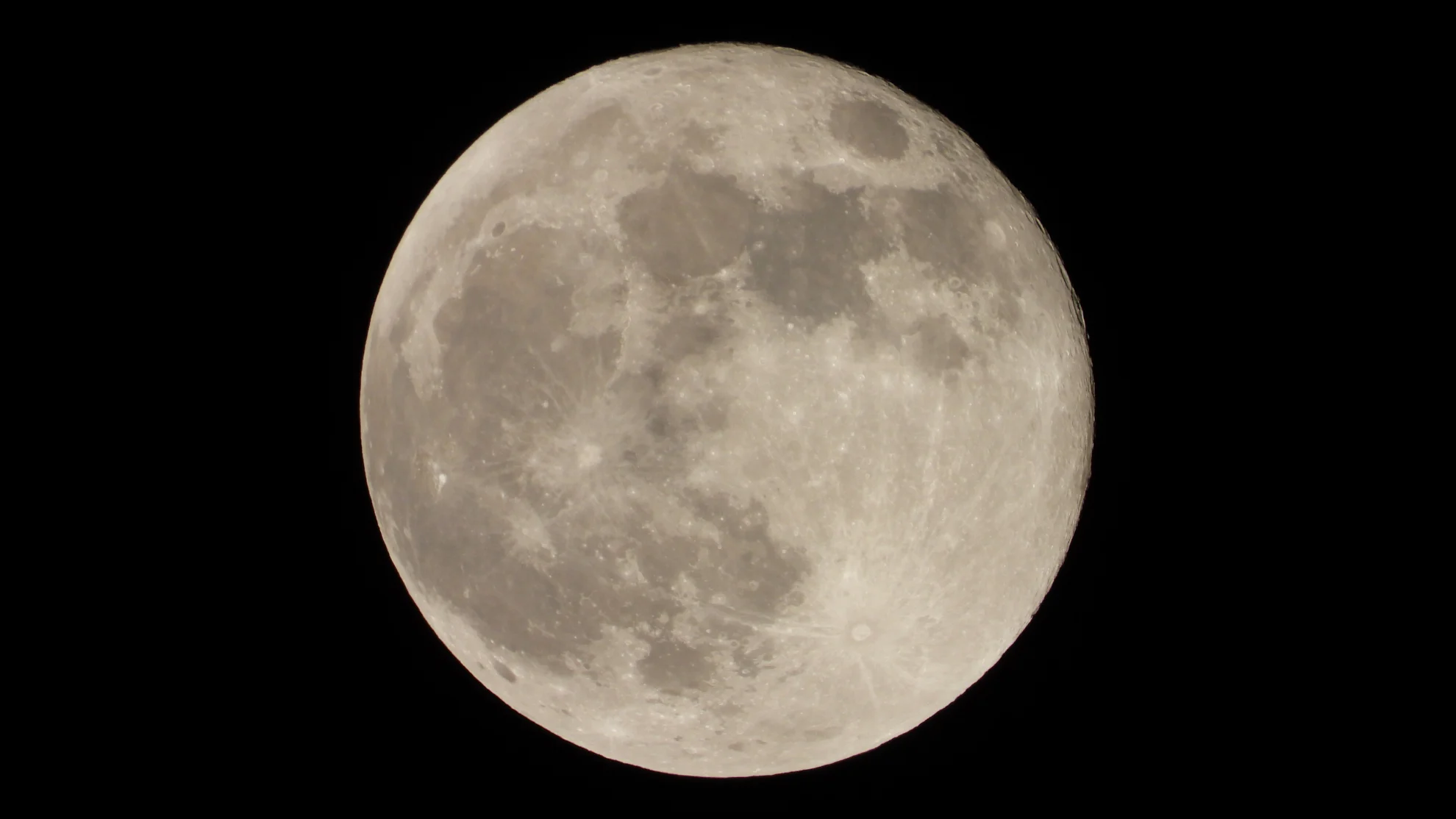 Look up! The Full Beaver Moon will light up the sky tonight