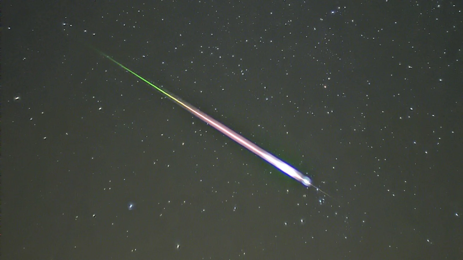 Look up! Bright Leonid meteors may streak across the sky overnight