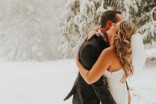 Surprise snowstorm creates spectacular wedding photos