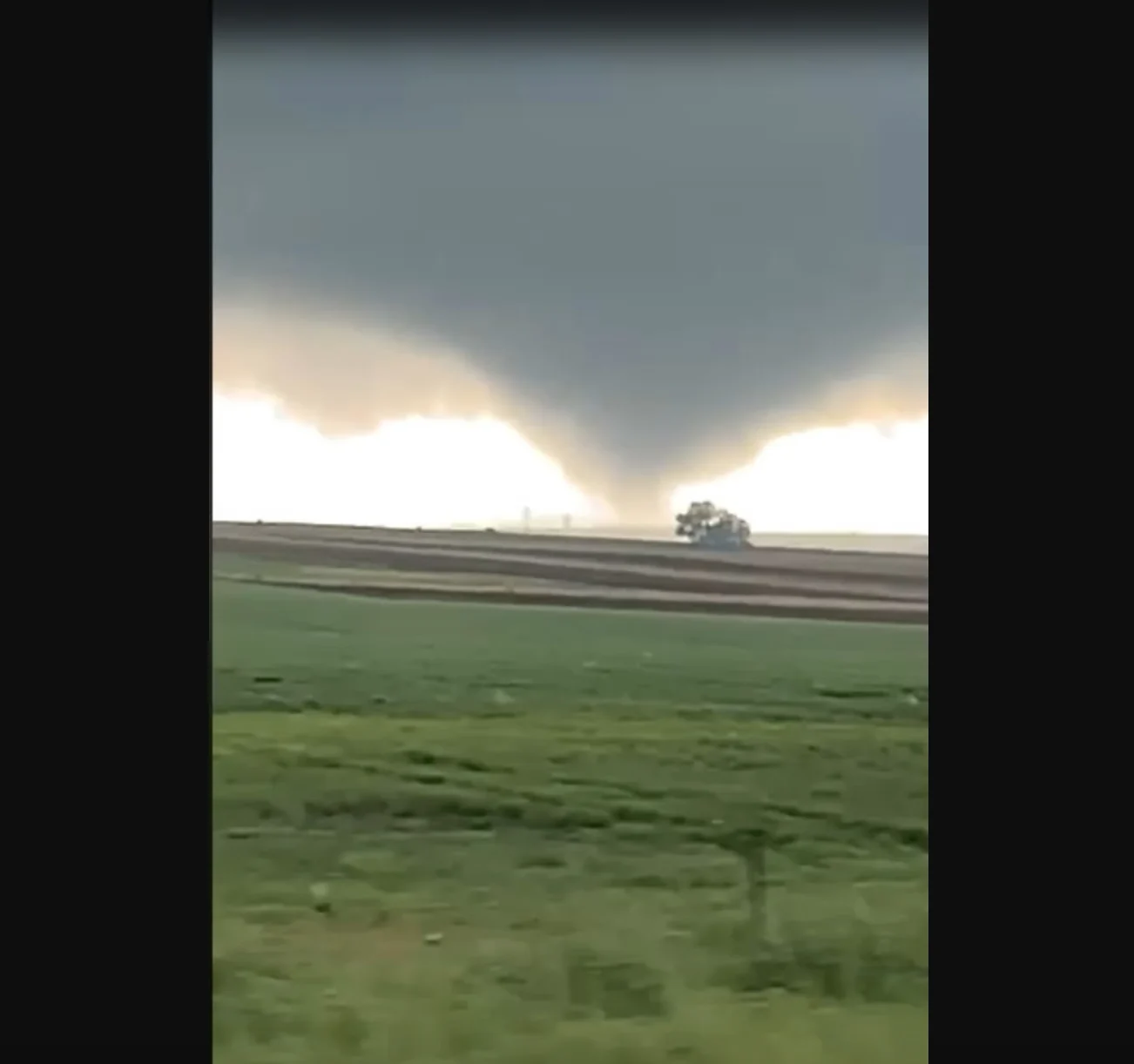 Screenshot from Facebook video by Sean and Kathy Lesnar/Facebook. South Dakota Tornado