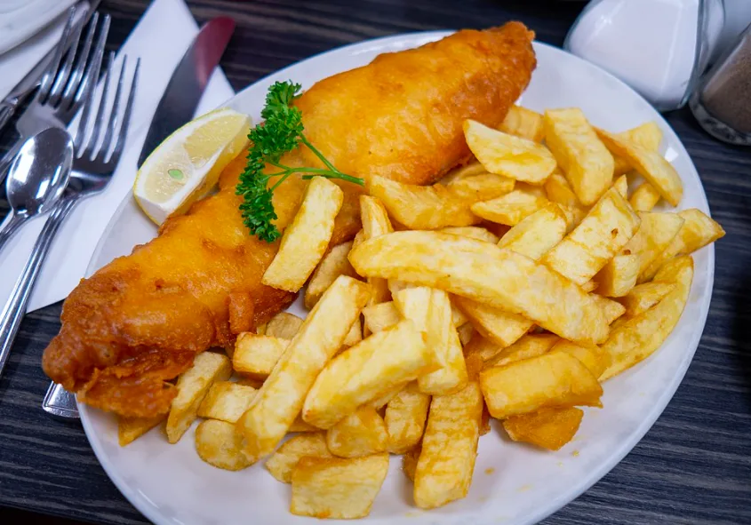 fish and chips from wikimedia commons credit: Matthias Meckel