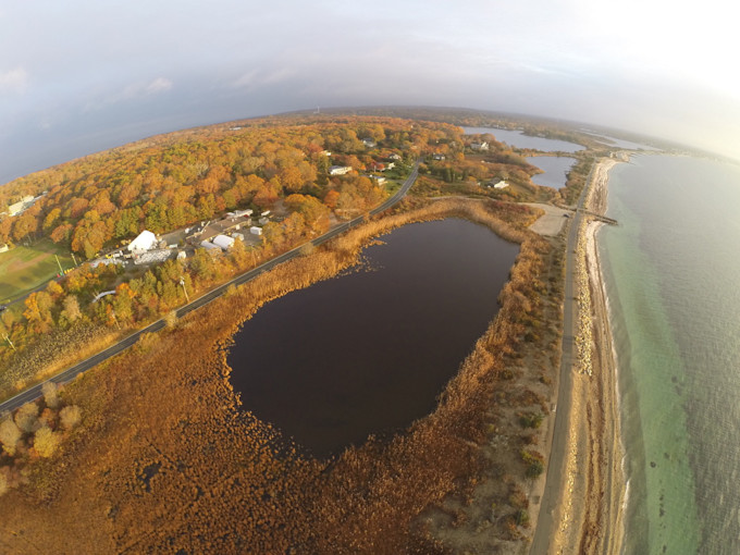 (Sandra Brosnahan, Woods Hole Coastal and Marine Science Center/USGS)