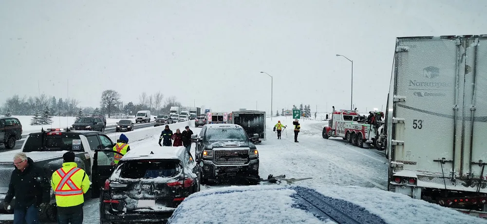 400 NB closure accident