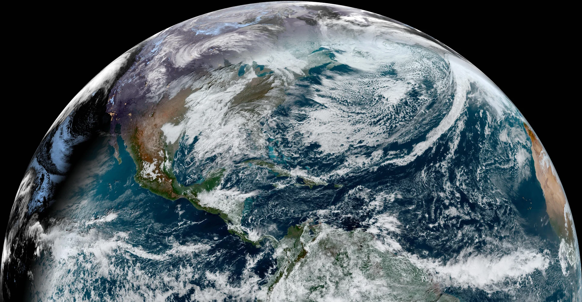 (NOAA) Visible satellite of low-pressure system December 7, 2023