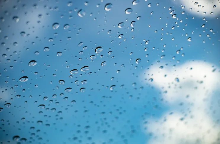 Unsplash - drops of rain