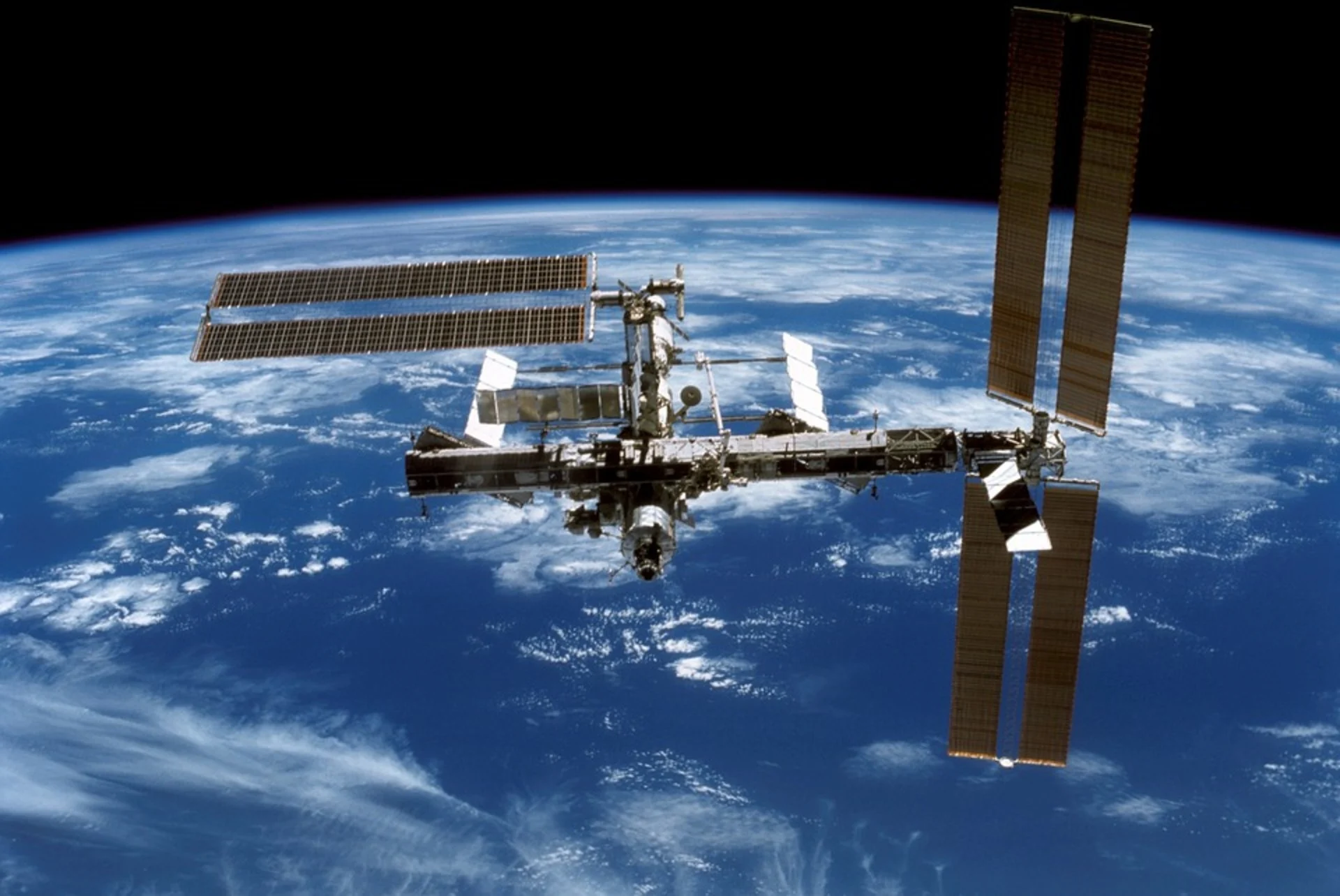 New space station tech recycles science fiction into science fact