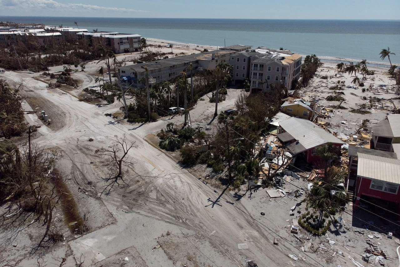 Hurricane-ravaged Florida, Carolinas face daunting recovery