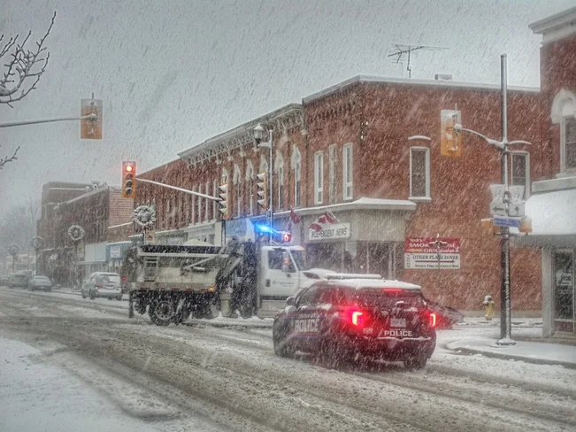 UGC Snow on the roads. Credit: Doug Bell, Ridgetown, ON