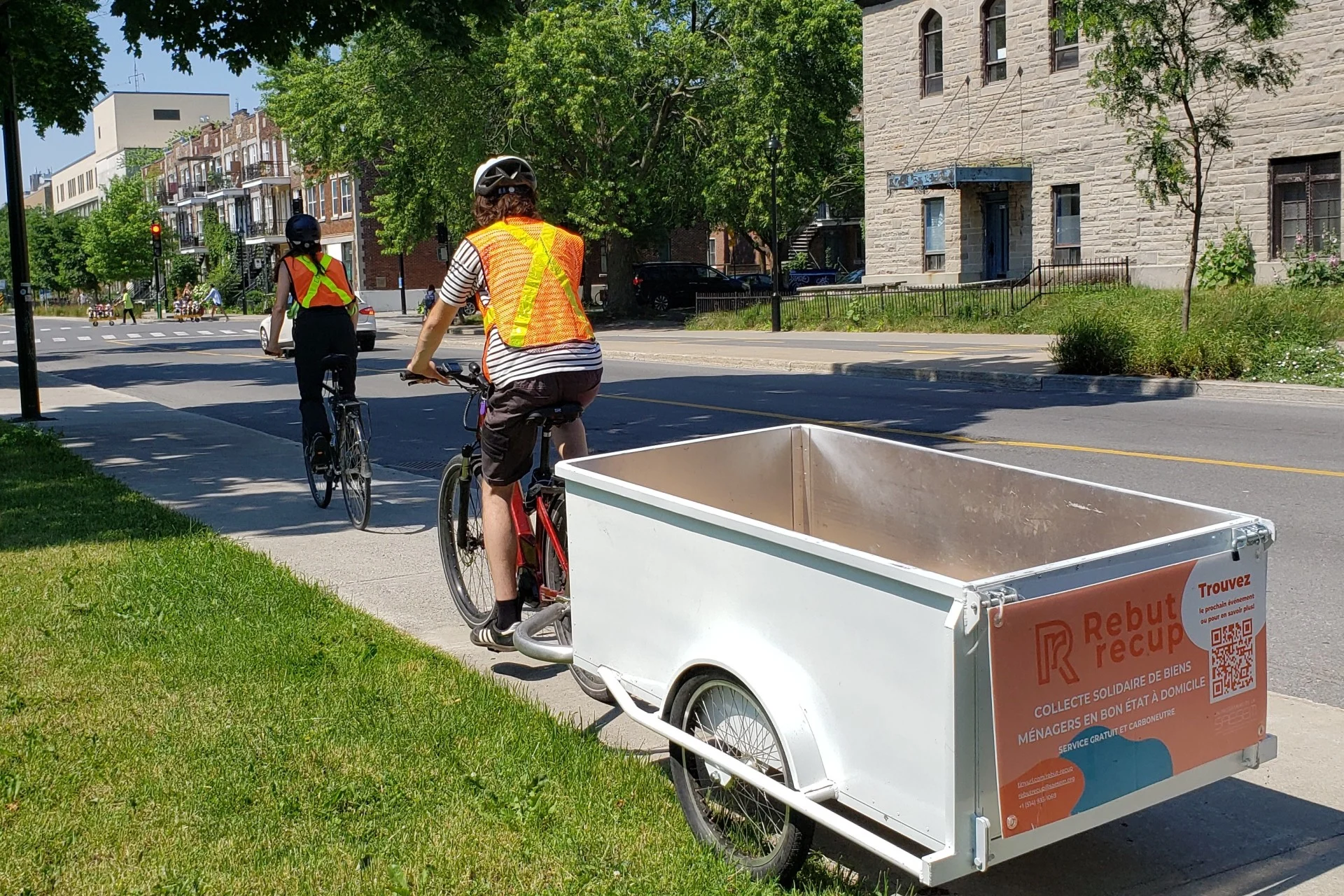 Un service écoresponsable pour se départir de ses meubles usagés 