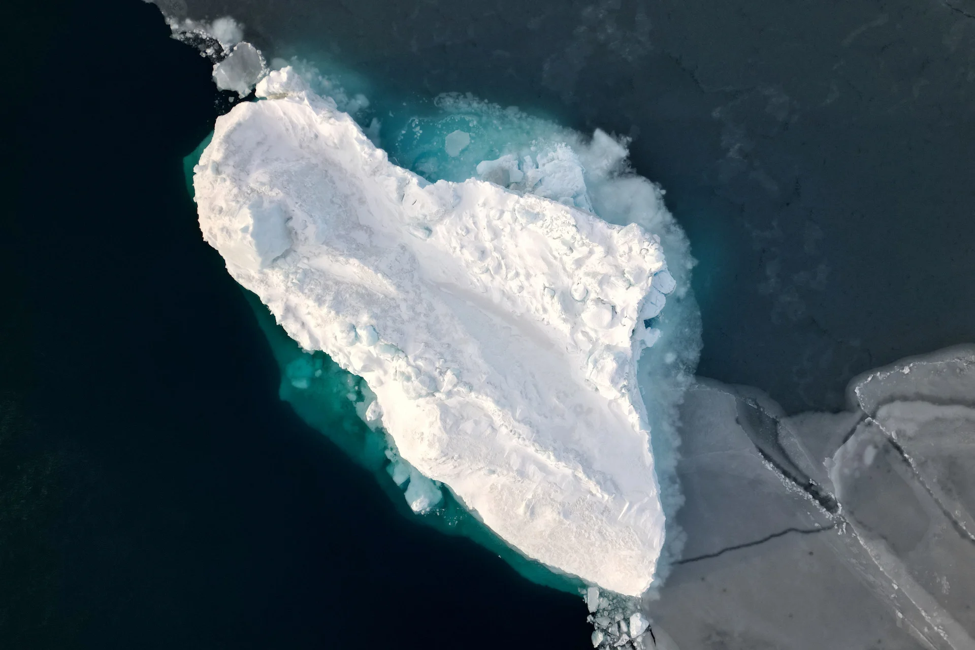 GREENLAND-GLACIER/REUTERS/Sarah Meyssonnier/File photo