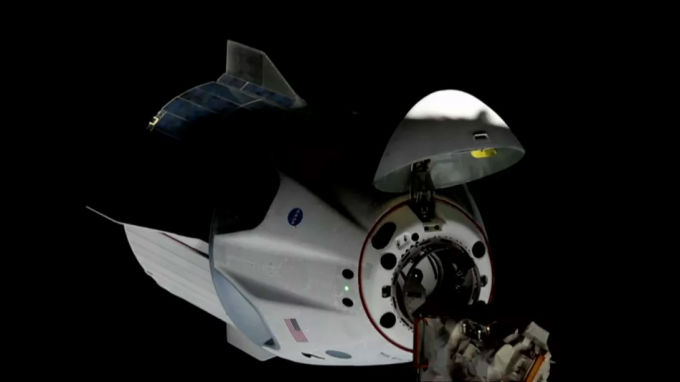 Crew-Dragon-docks-ISS-2020