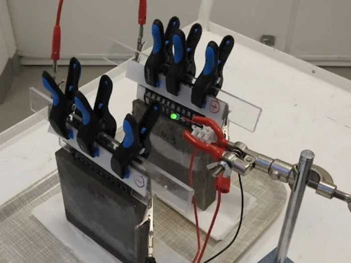 Construire nos immeubles avec du ciment rechargeable