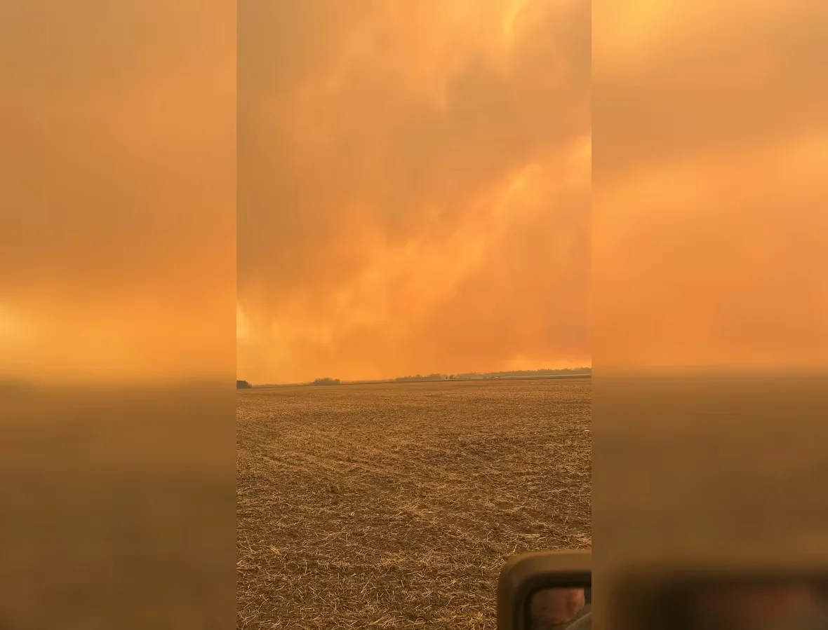 wildfire-in-northern-manitoba-near-opaskwayak-cree-nation/Submitted by Lori Forbes via CBC