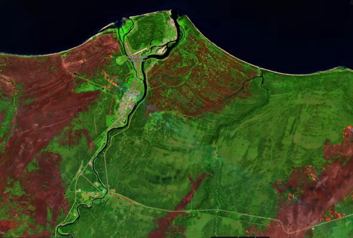 satellite-september-3-hay-river-wildfire/Sentinel-2/European Space Agency via CBC