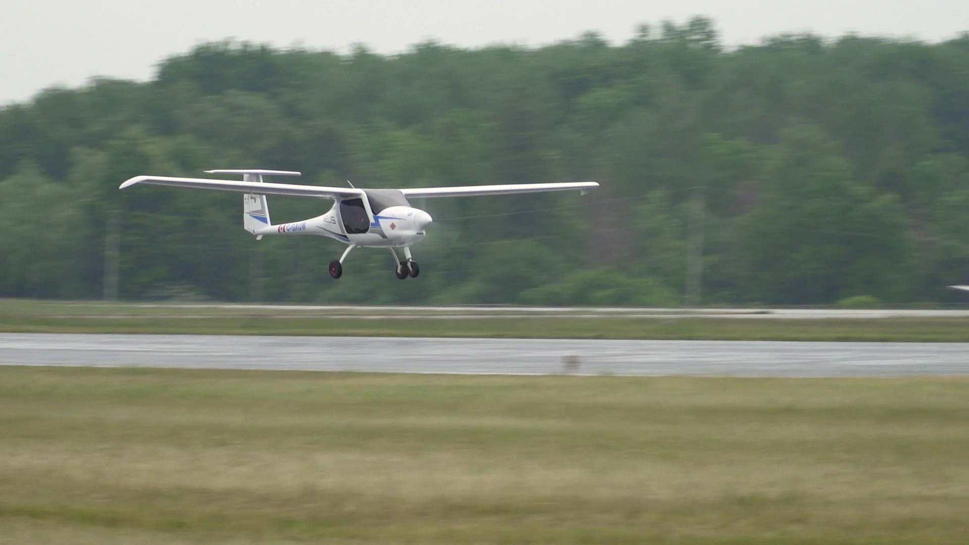Vol d’essai réussi pour le premier avion électrique certifié au Canada