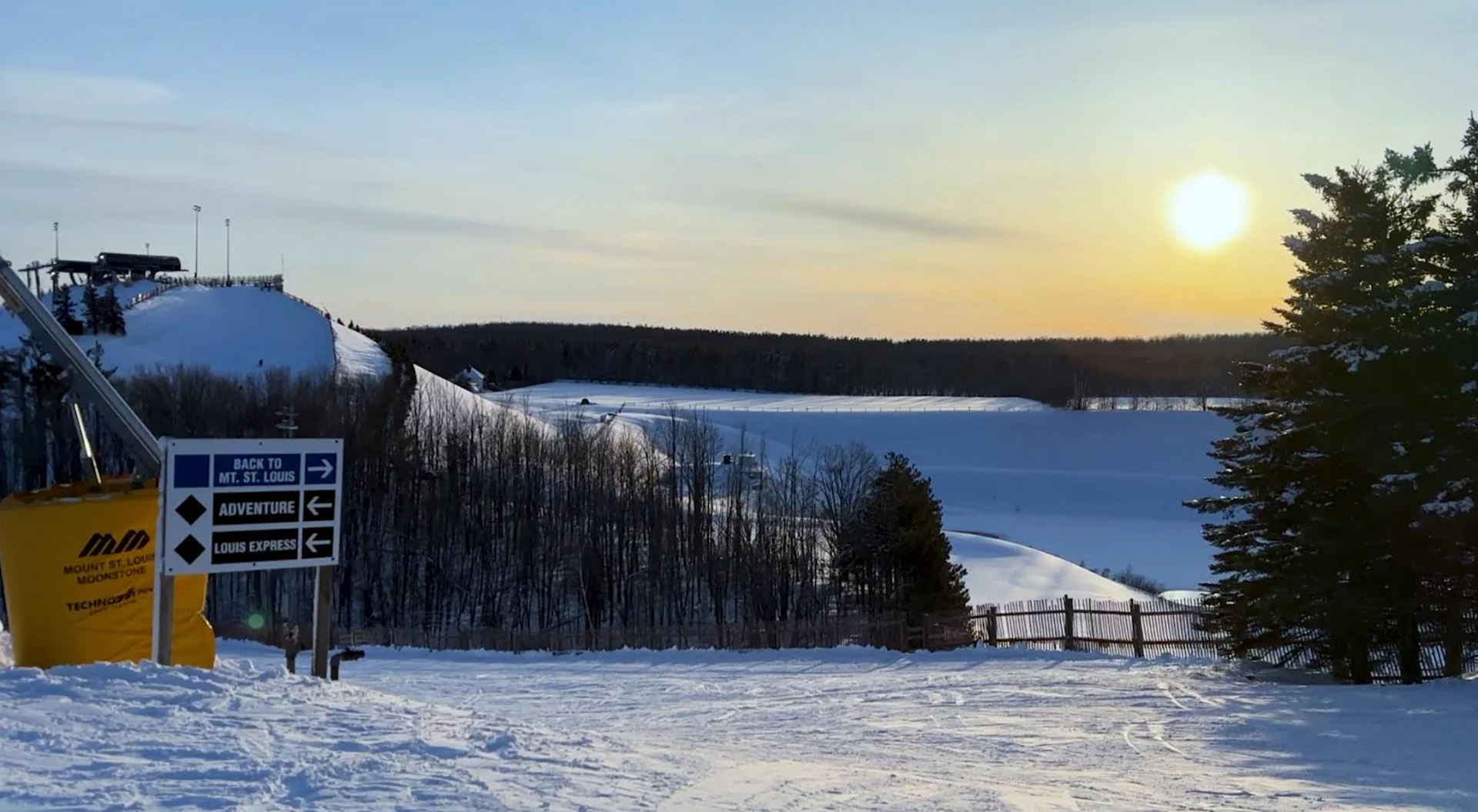 TWN: Mount St. Louis Moonstone ski resort 