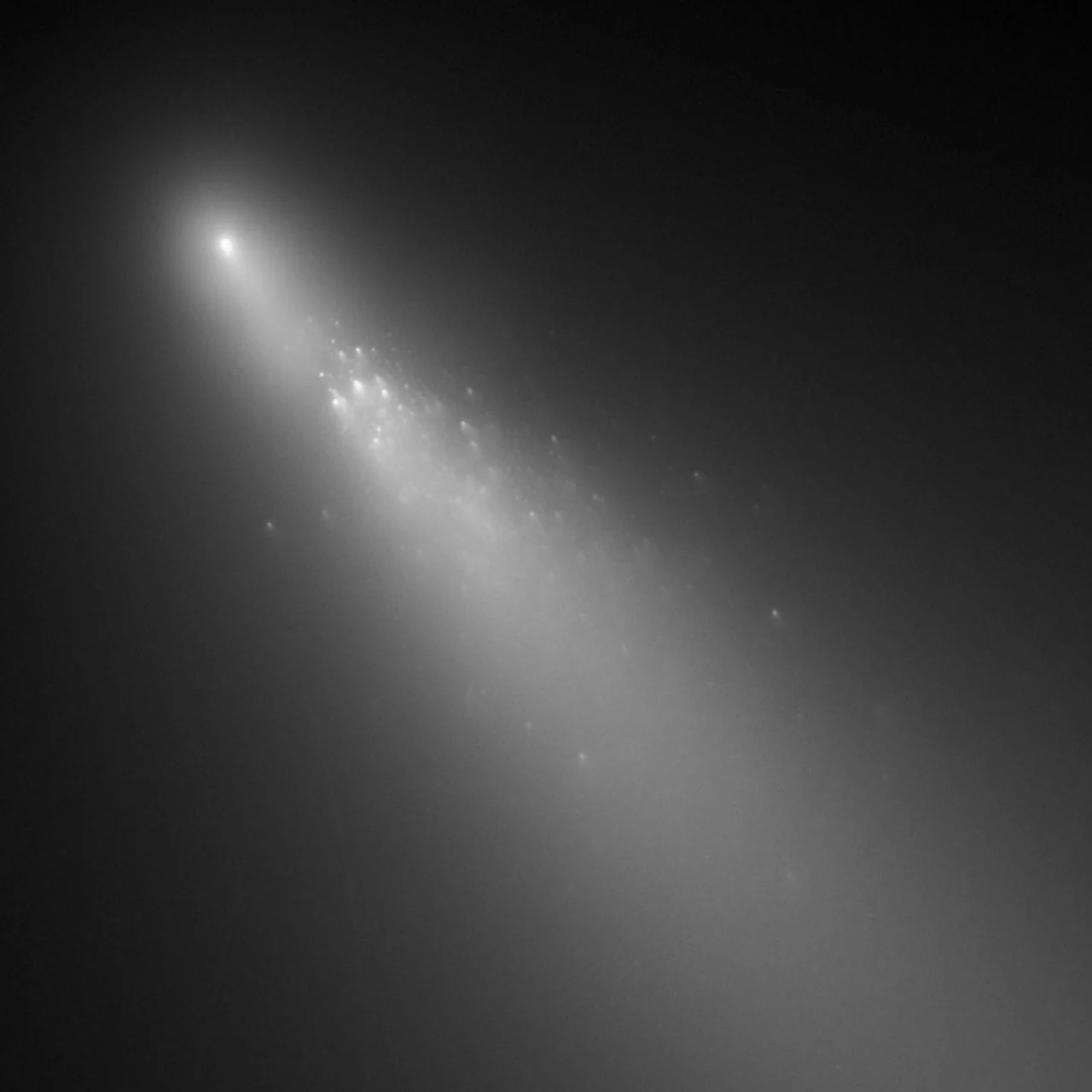 Shattered comet 73P/Schwassmann-Wachmann 3