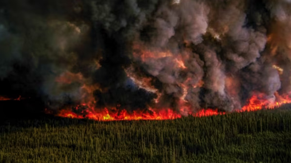 Donnie Creek fire compared to other historic blazes, major North American cities